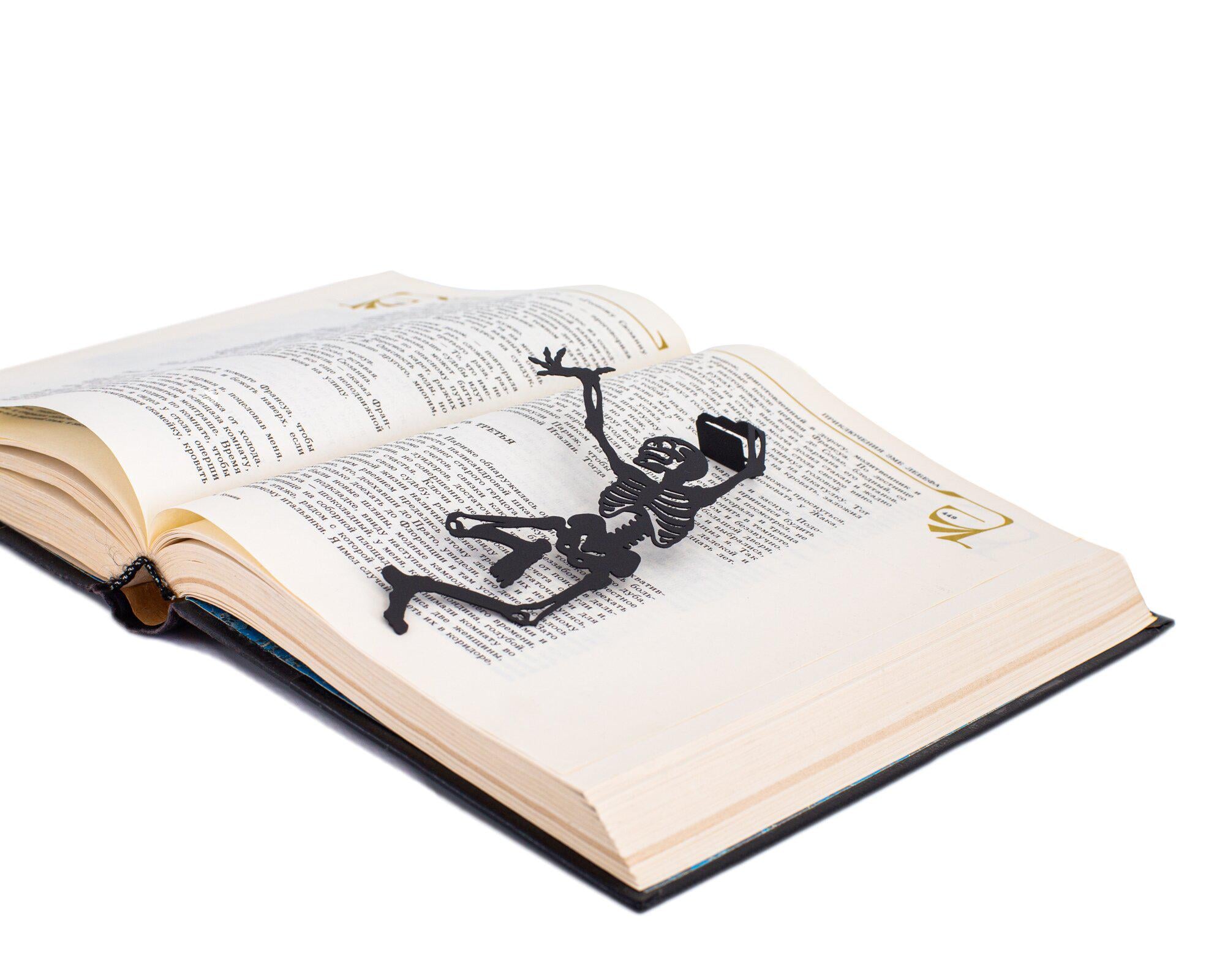 Закладка для книг Танцюючий скелет (sp6-1619226001478)