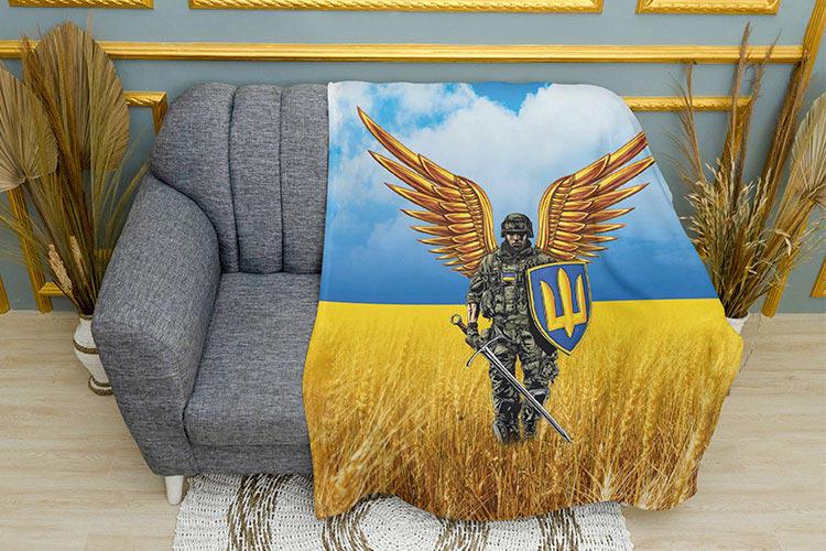 Плед PromoZP Воин света плюш однослойный 135х150 см (111495) Плед PromoZP Воин света плюш однослойный 135х150 см (111495)