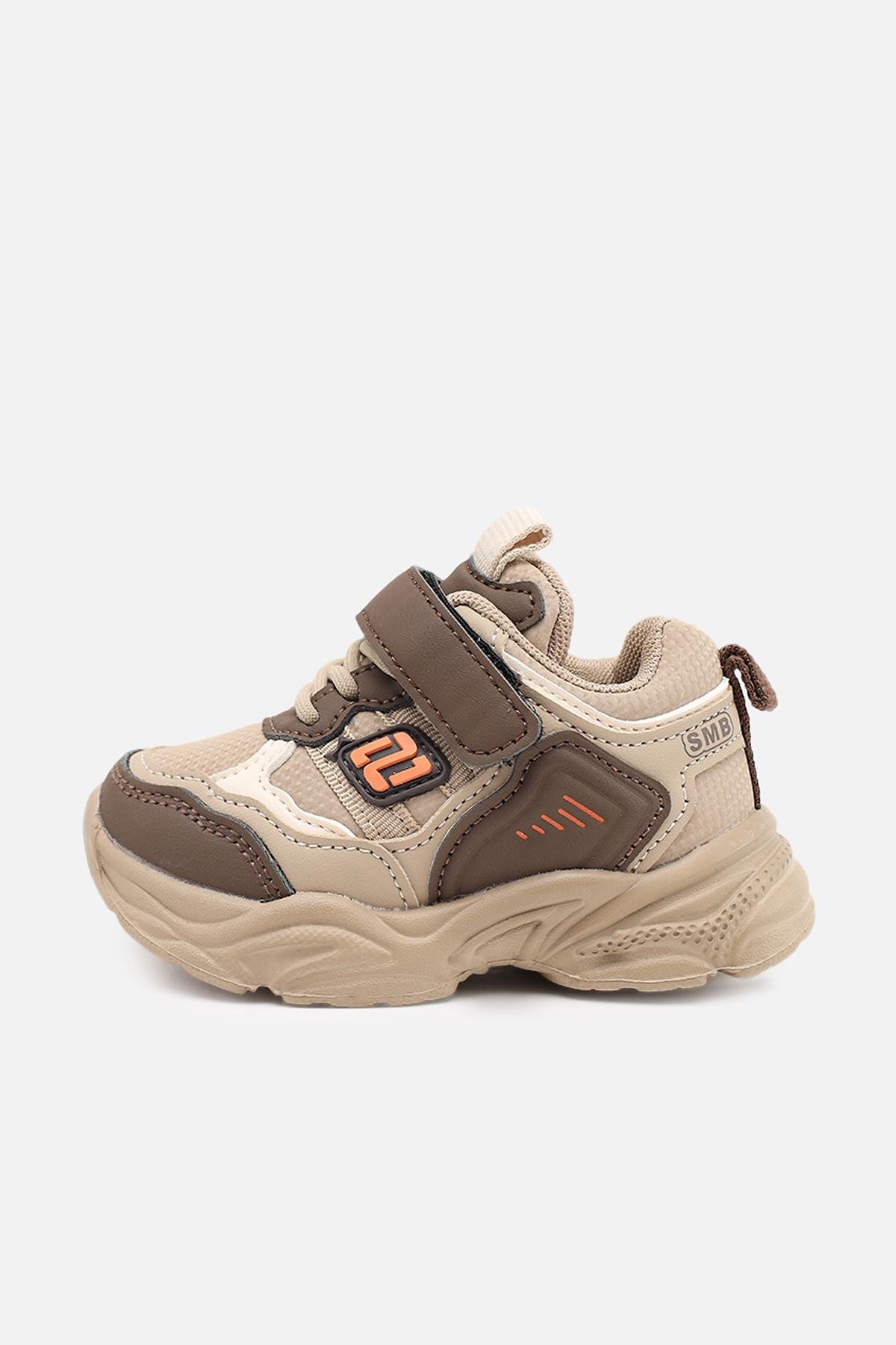 Кроссовки для мальчика ЦБ-00273834 на плоской подошве р. 23 Коричневый (SKT001056375)