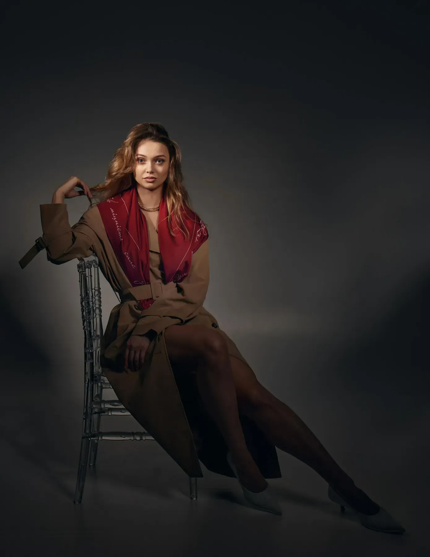 Платок Ты разная шелковый односторонняя печать 55х55 см Красный (27581353) - фото 5 Платок Ты разная шелковый односторонняя печать 55х55 см Красный (27581353) - фото 5