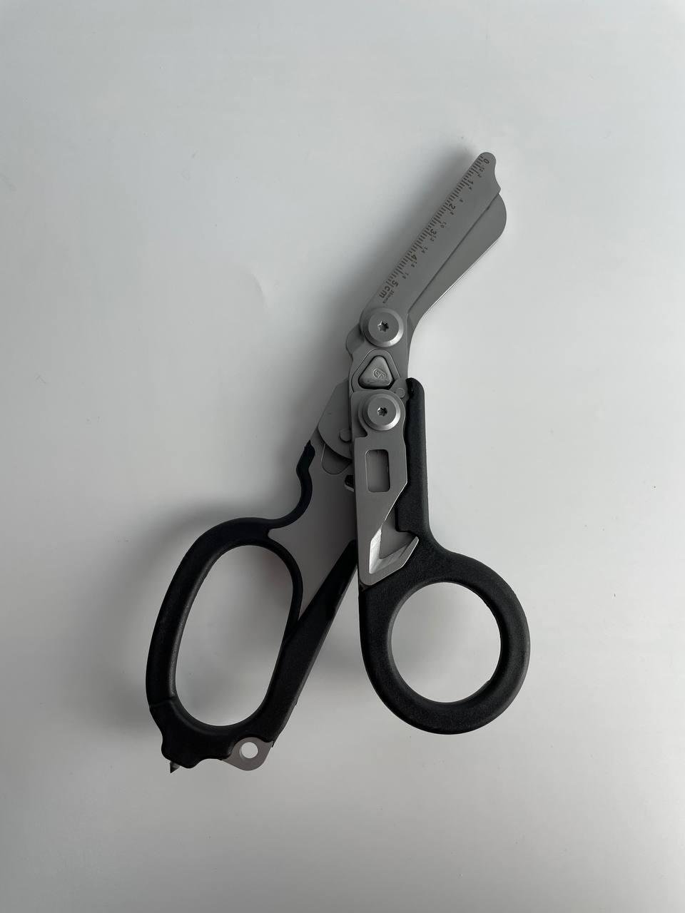 Комплект ножниц военного медика и чехла на систему Molle Черный - фото 2