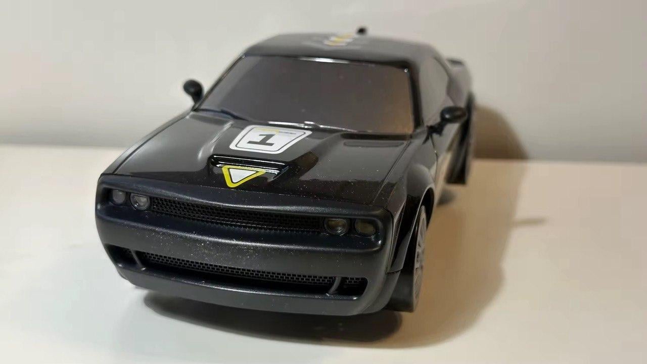 Машинка для дрифту на радіокеруванні повнопривідна KF27 1:20 із LED-підсвічуванням Black (b74-6mm-wpj) - фото 3 Машинка для дрифту на радіокеруванні повнопривідна KF27 1:20 із LED-підсвічуванням Black (b74-6mm-wpj) - фото 3