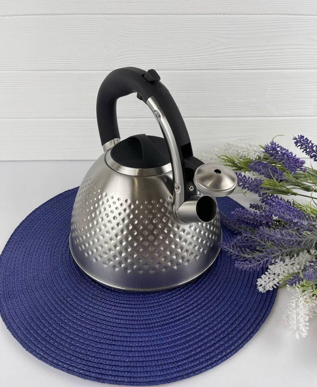 Чайник зі свистком для індукційної плити Edenberg EB-8830 з нержавіючої сталі 3 л Чорний (2530556660) - фото 4 Чайник зі свистком для індукційної плити Edenberg EB-8830 з нержавіючої сталі 3 л Чорний (2530556660) - фото 4