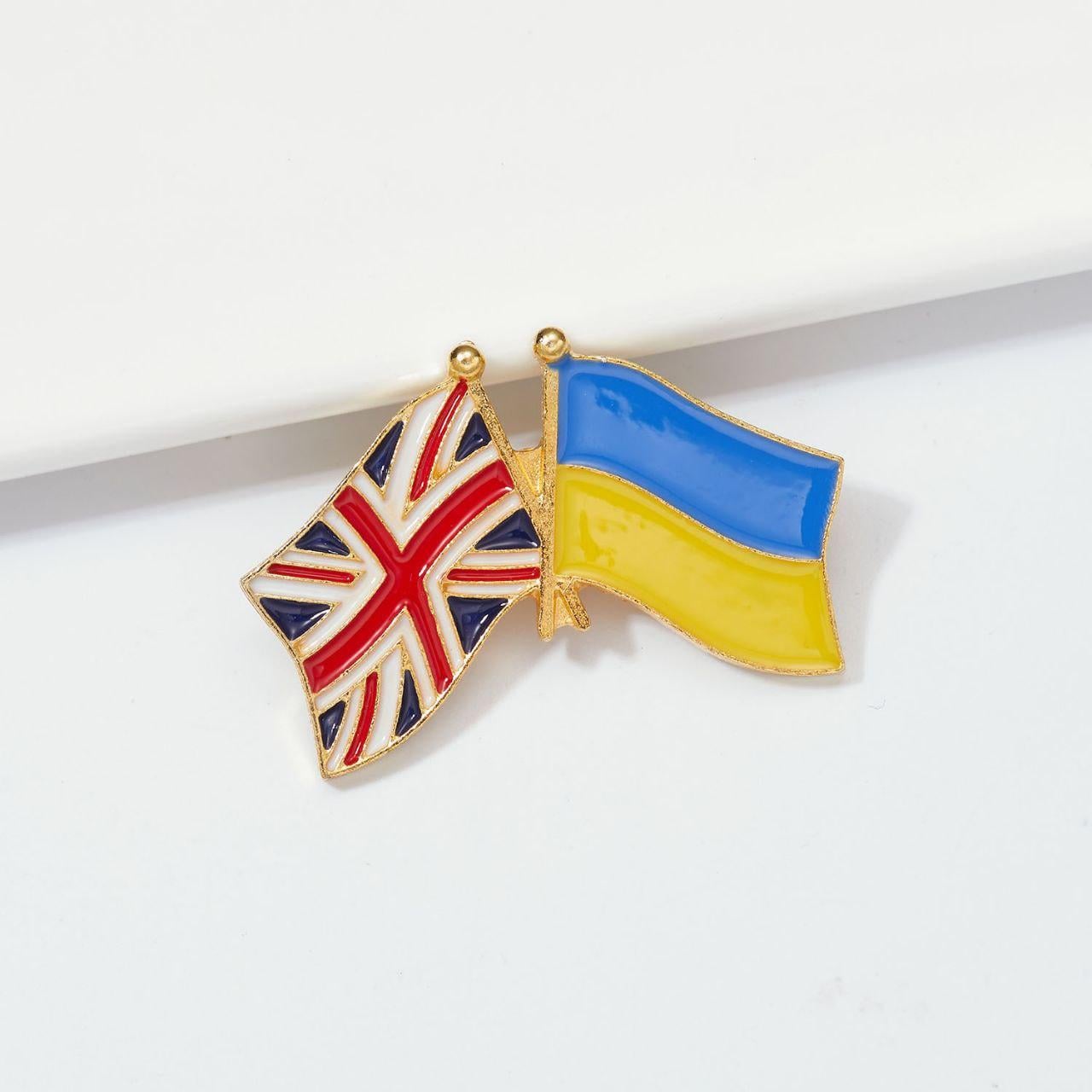 Значок-пін подвійний з прапорами України та Великобританії 40х27 мм (00029)