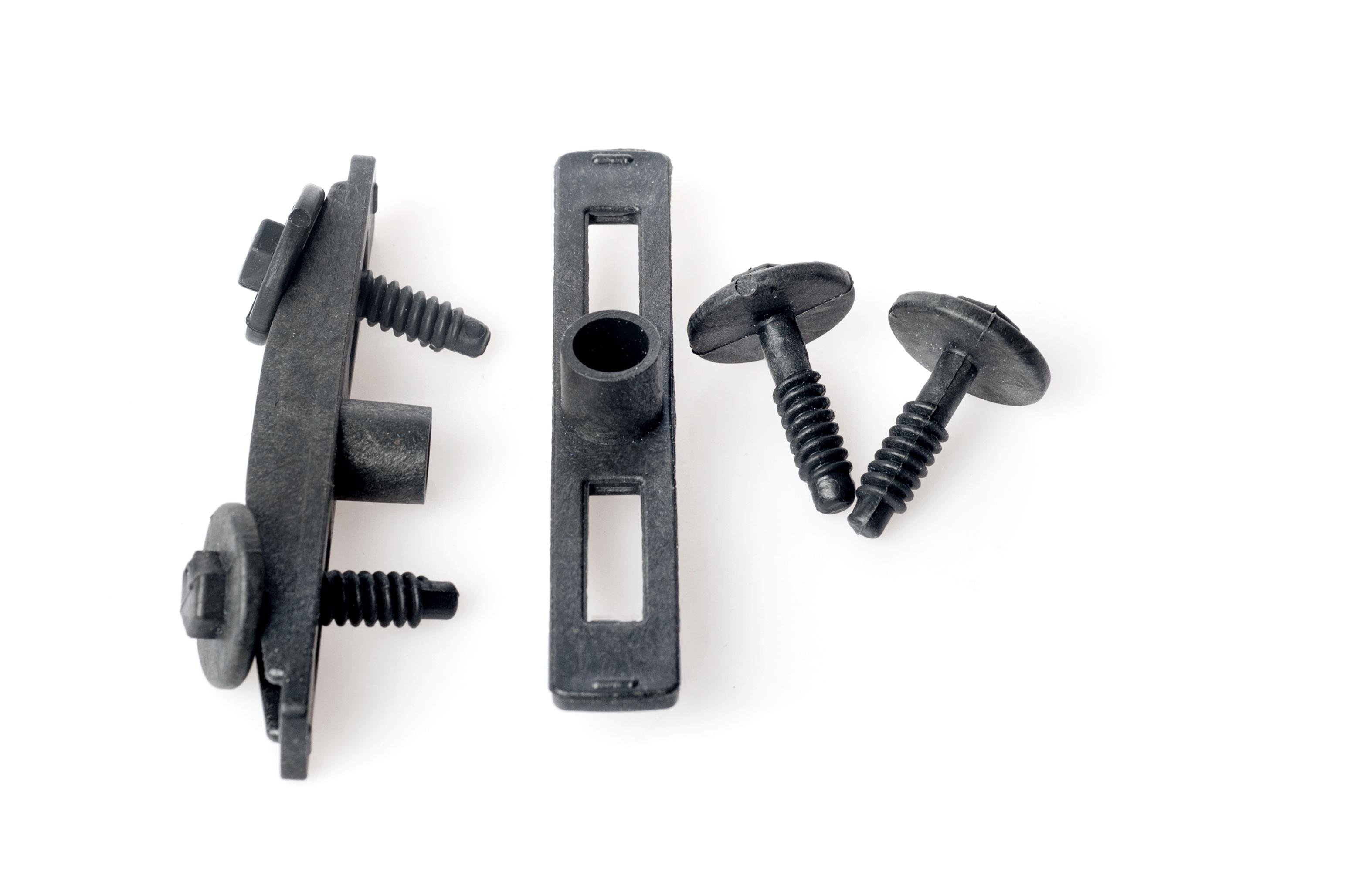 Фиксатор решетки для водотводной системы Камп