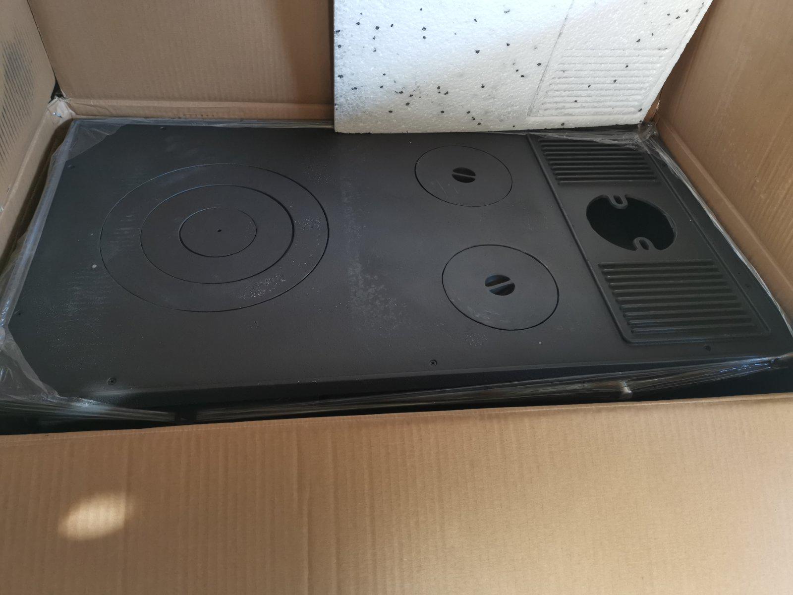 Піч опалювально-варильна Hosseven 4020 Q 7,9 кВт 130 мм Black (25365305) - фото 5 Піч опалювально-варильна Hosseven 4020 Q 7,9 кВт 130 мм Black (25365305) - фото 5