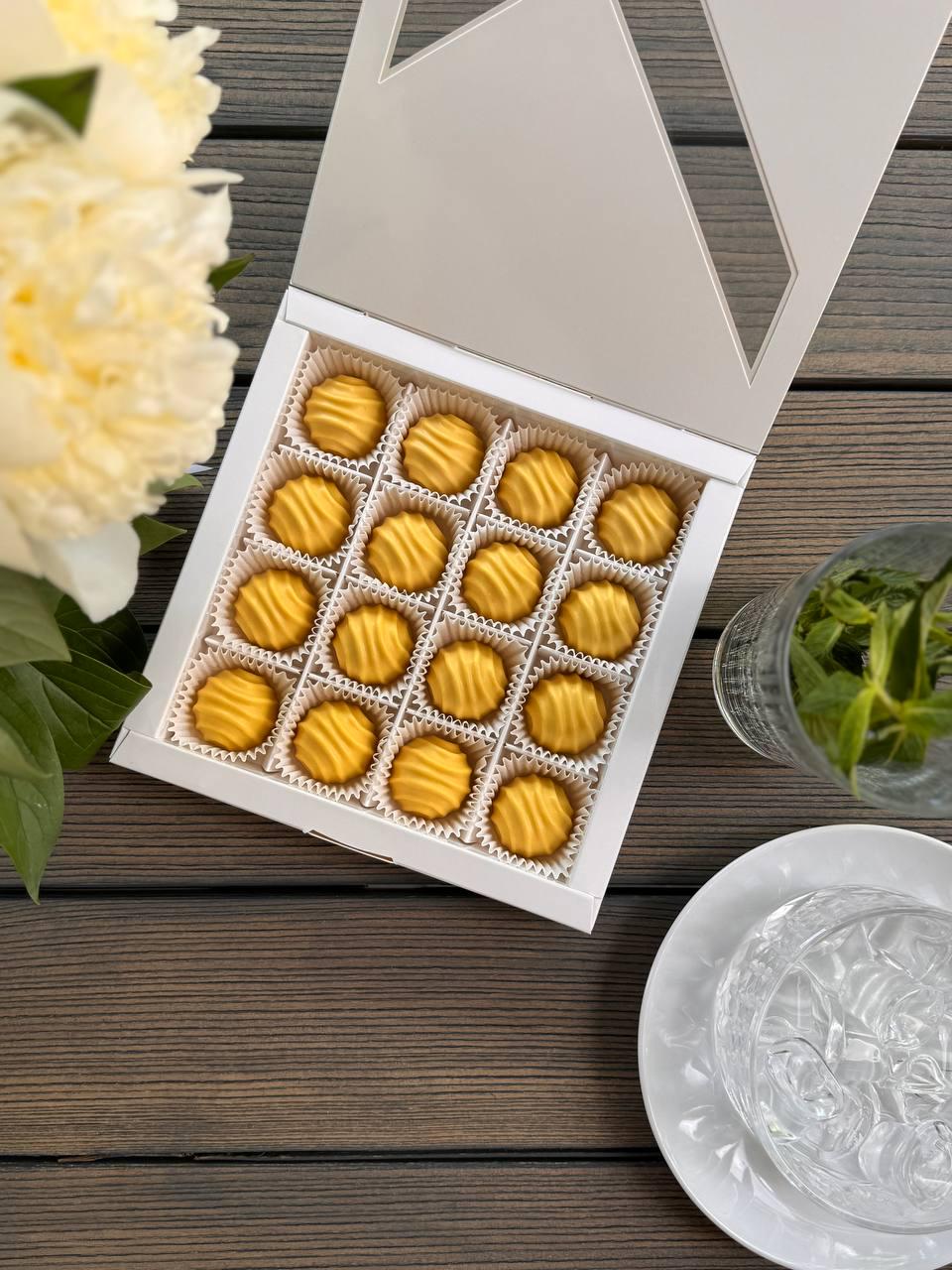 Конфеты My healthy product August Маракуйя с клубникой и вишней