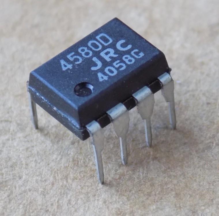 Микросхема JRC NJM4580D 4580D/JRC4580D/DIP8 (49259)