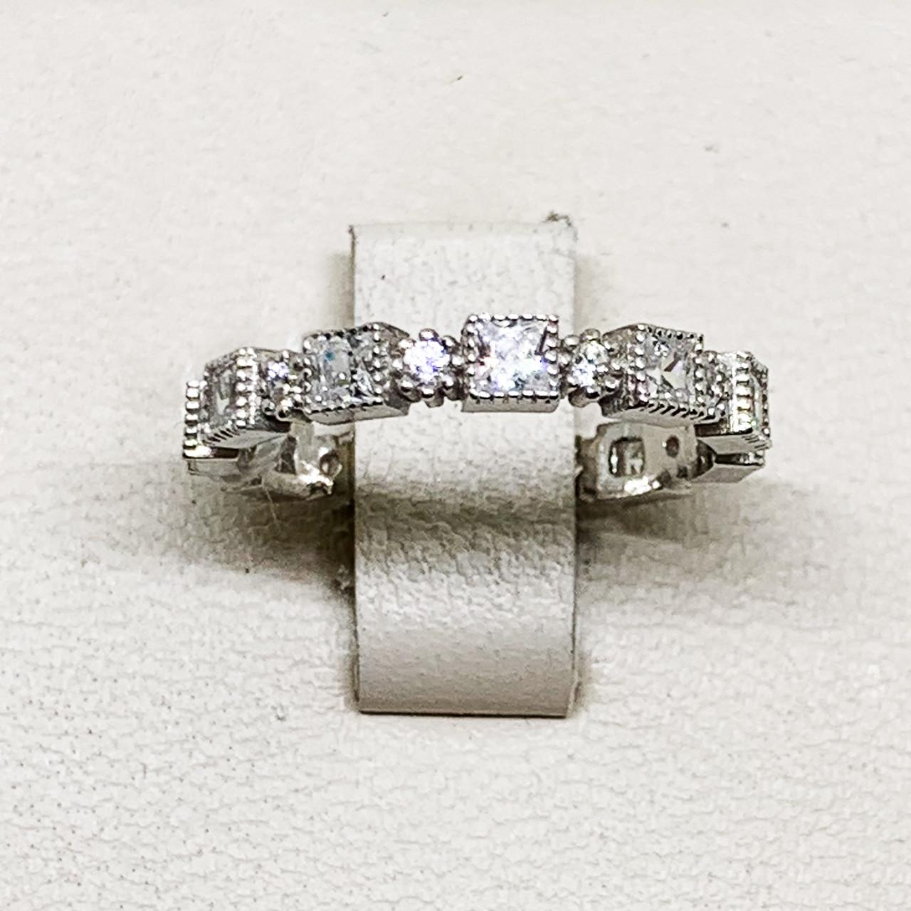 Кольцо серебряное с кубическим цирконием р. 18 2,17 г (1716197465)