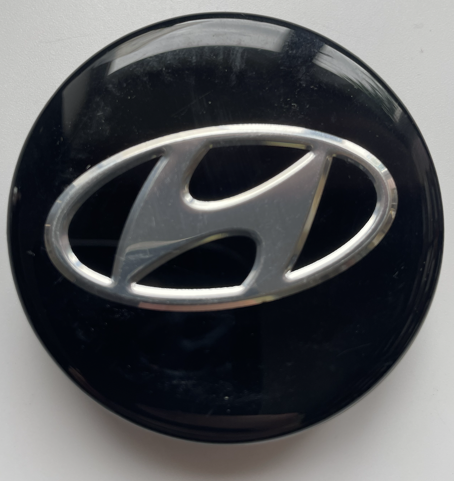 Заглушки дисков Hyundai 59 мм Черный/Хром (26551597)