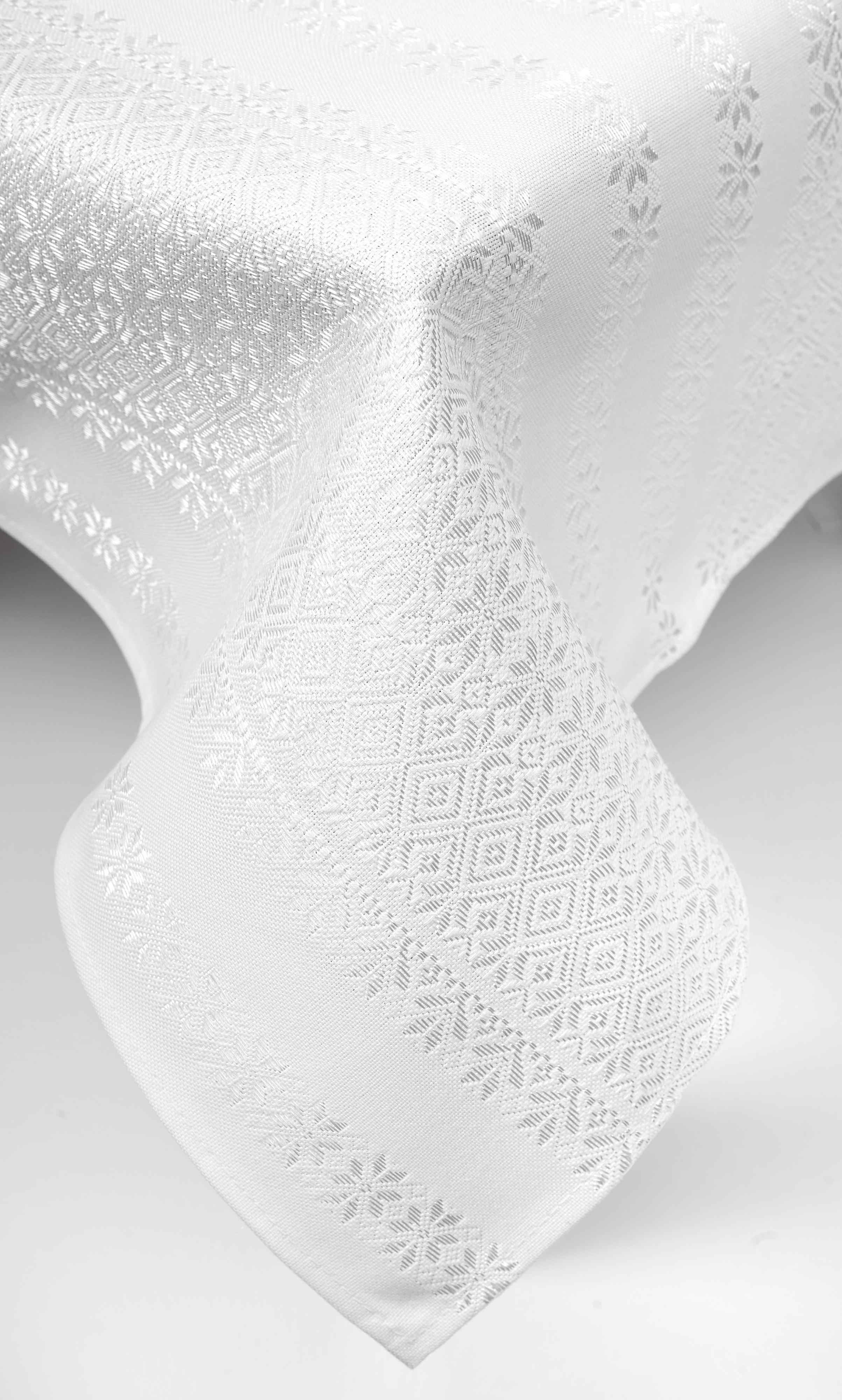 Скатертина Едельвіка святкова 1,2х1,4 м (538-18/00)