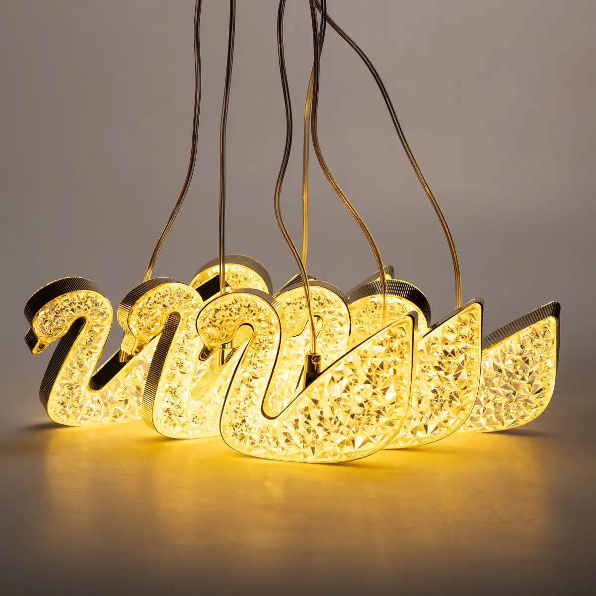 Гирлянда-штора с фигурками Сваровски 6 ламп 3 м Теплый желтый свет (5300) - фото 9 Гирлянда-штора с фигурками Сваровски 6 ламп 3 м Теплый желтый свет (5300) - фото 9