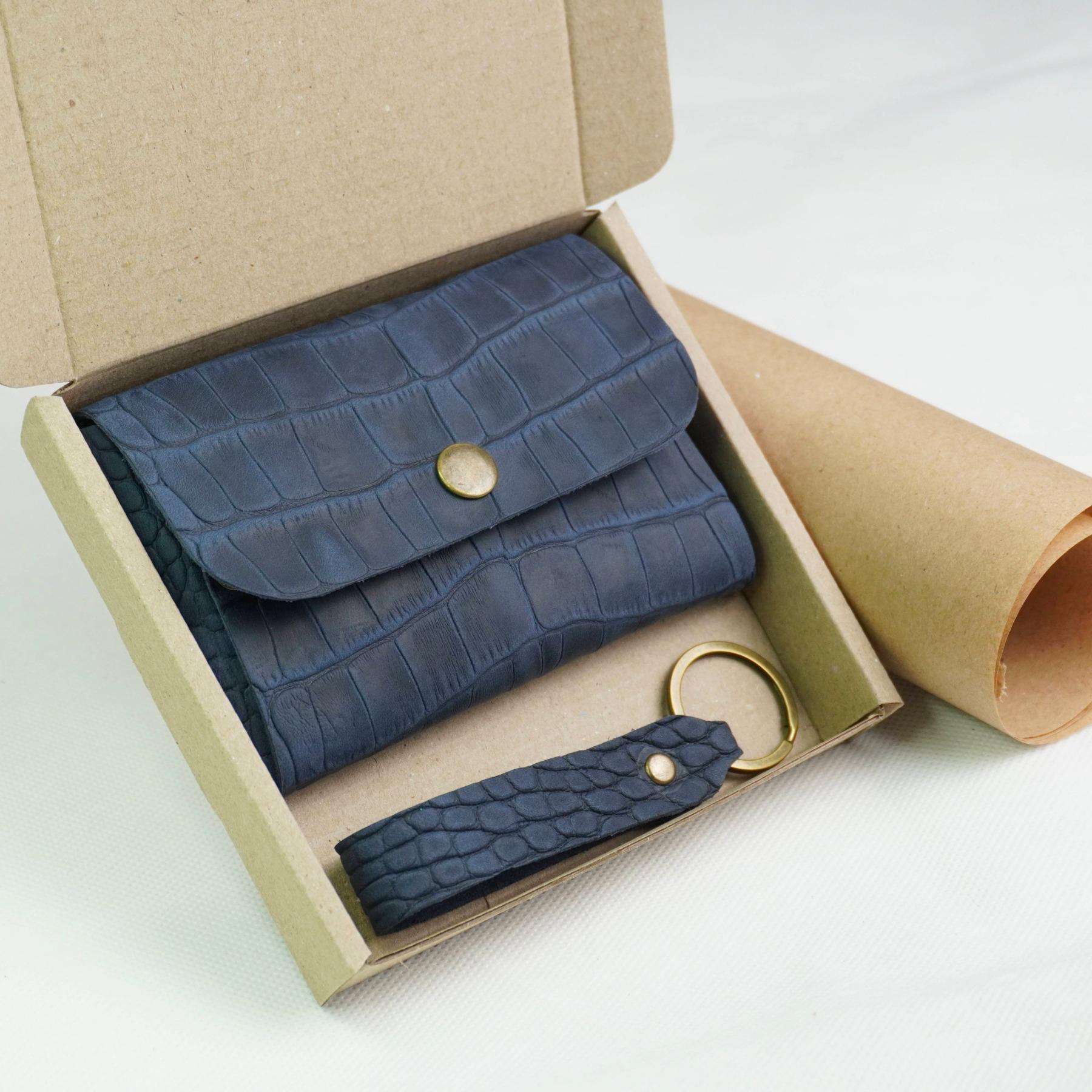 Кошелек кожаный Крокодил Mini-02 Синий - фото 3 Кошелек кожаный Крокодил Mini-02 Синий - фото 3