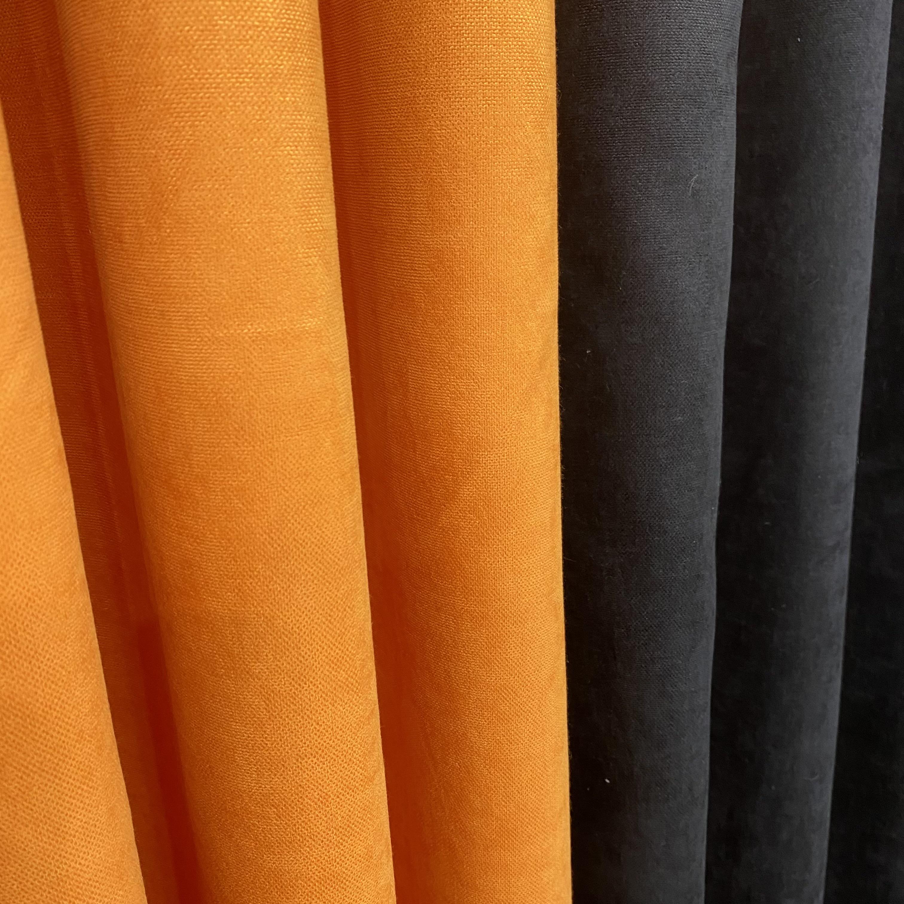 Шторы микровелюр TG Home Дуэт №450 1,50х2,70 м Черно-оранжевый (450-194/207) - фото 4 Шторы микровелюр TG Home Дуэт №450 1,50х2,70 м Черно-оранжевый (450-194/207) - фото 4