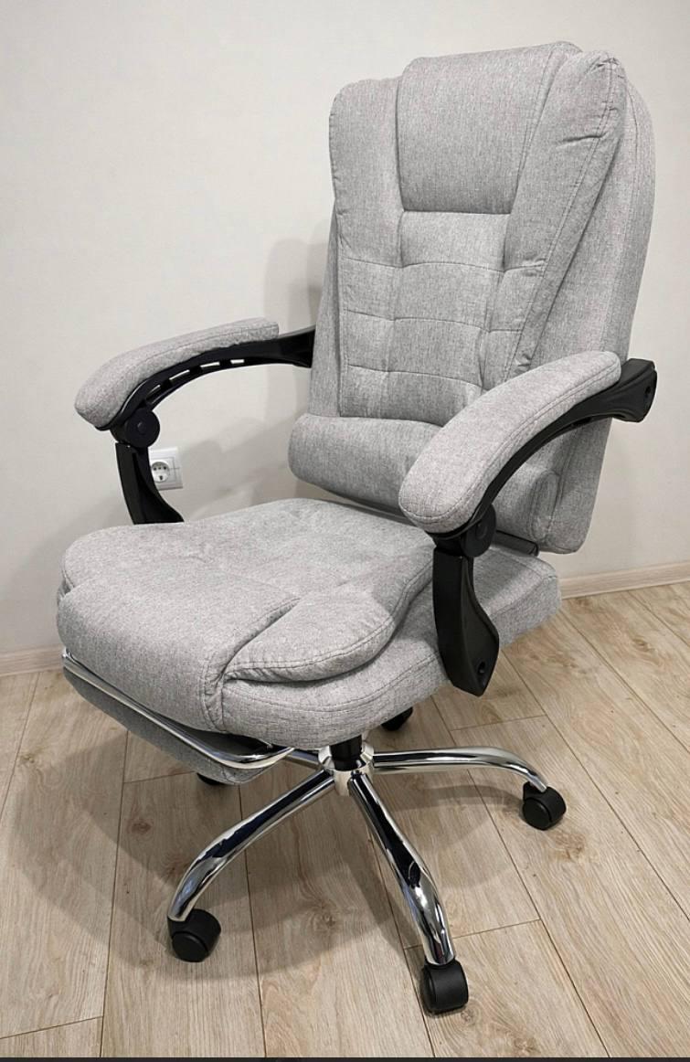Офісне крісло BOSS KO22 Premium з масажером/висувна підставка для ніг/тканина Світло-сірий (30385)