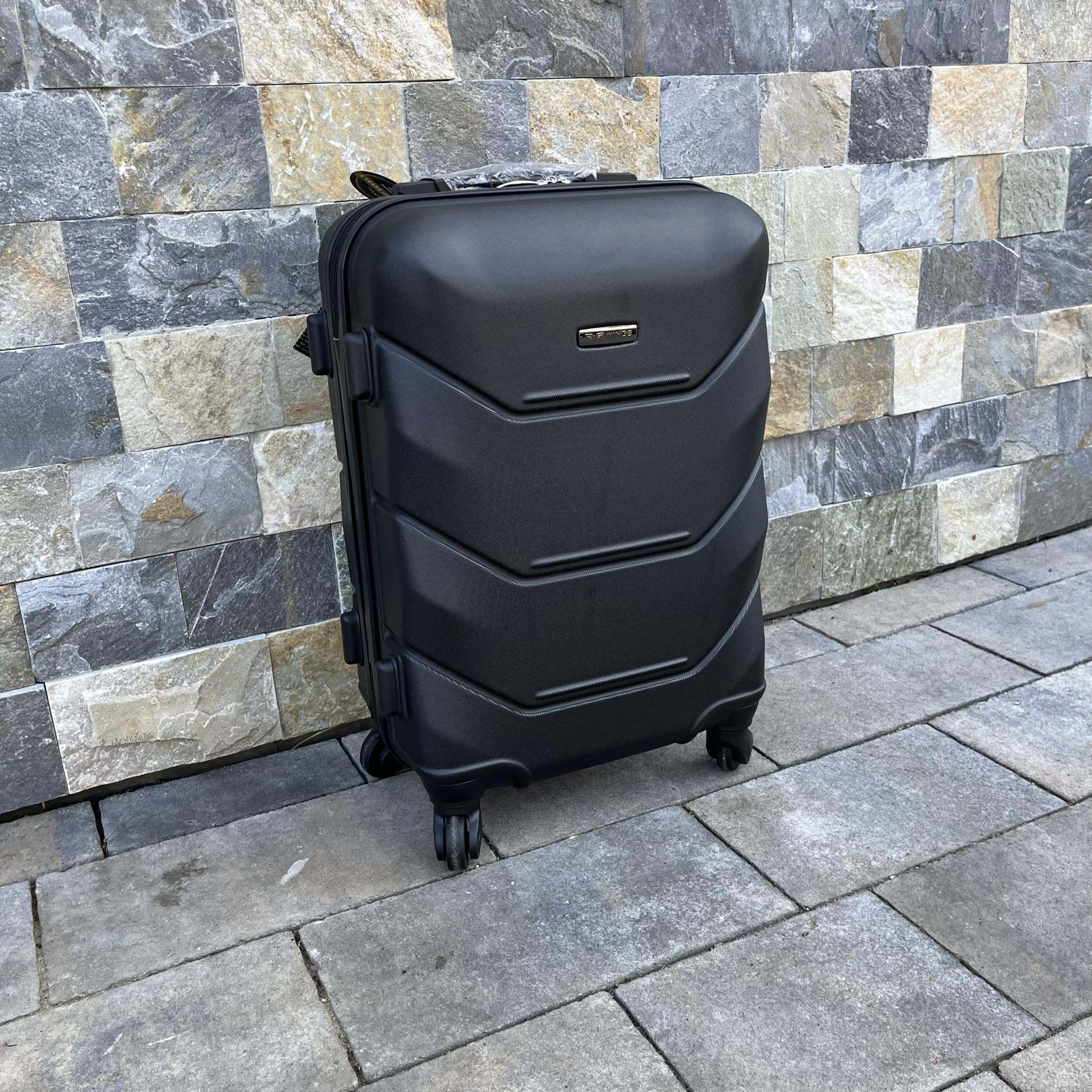 Валіза дорожня Wings 147 з полікарбонату S 55x38x23 см Чорний (10881127) - фото 4 Валіза дорожня Wings 147 з полікарбонату S 55x38x23 см Чорний (10881127) - фото 4