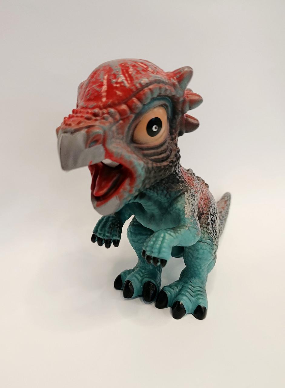 Игрушка резиновый динозавр с пискавкой