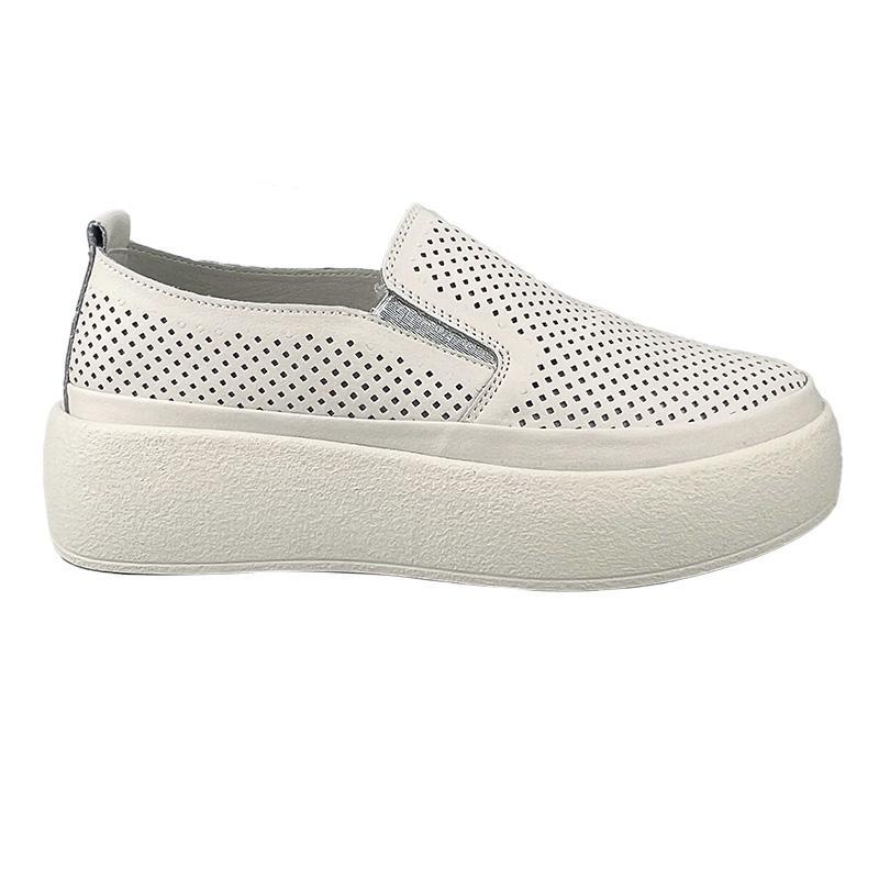 Лоферы женские кожаные имитация перфорации 10152-2 р. 36 23 см Бежевый - фото 1