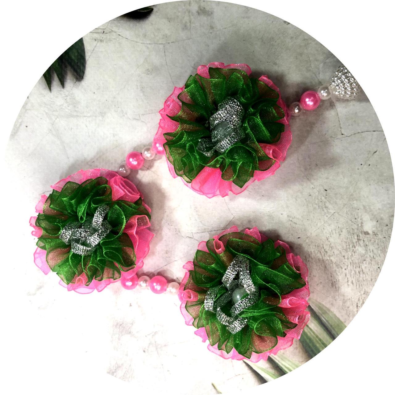 Стрічка в косу з квітками на заколках Рожевий з зеленим (10865)