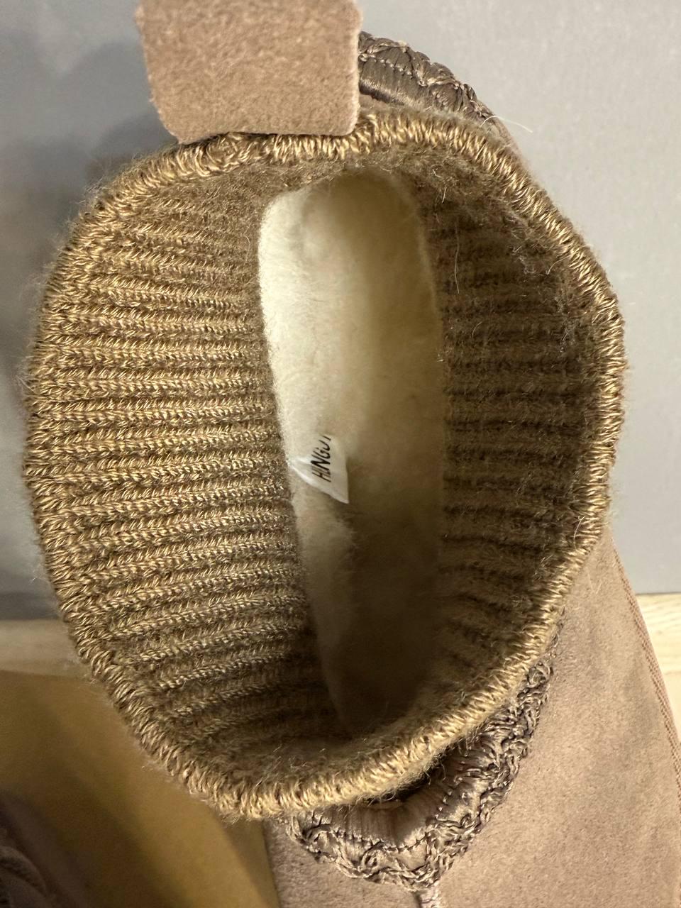 Уггі жіночі Hengji 90-6 з носком і вишивкою натуральна замша р. 40 Бежевий (4959) - фото 3 Уггі жіночі Hengji 90-6 з носком і вишивкою натуральна замша р. 40 Бежевий (4959) - фото 3