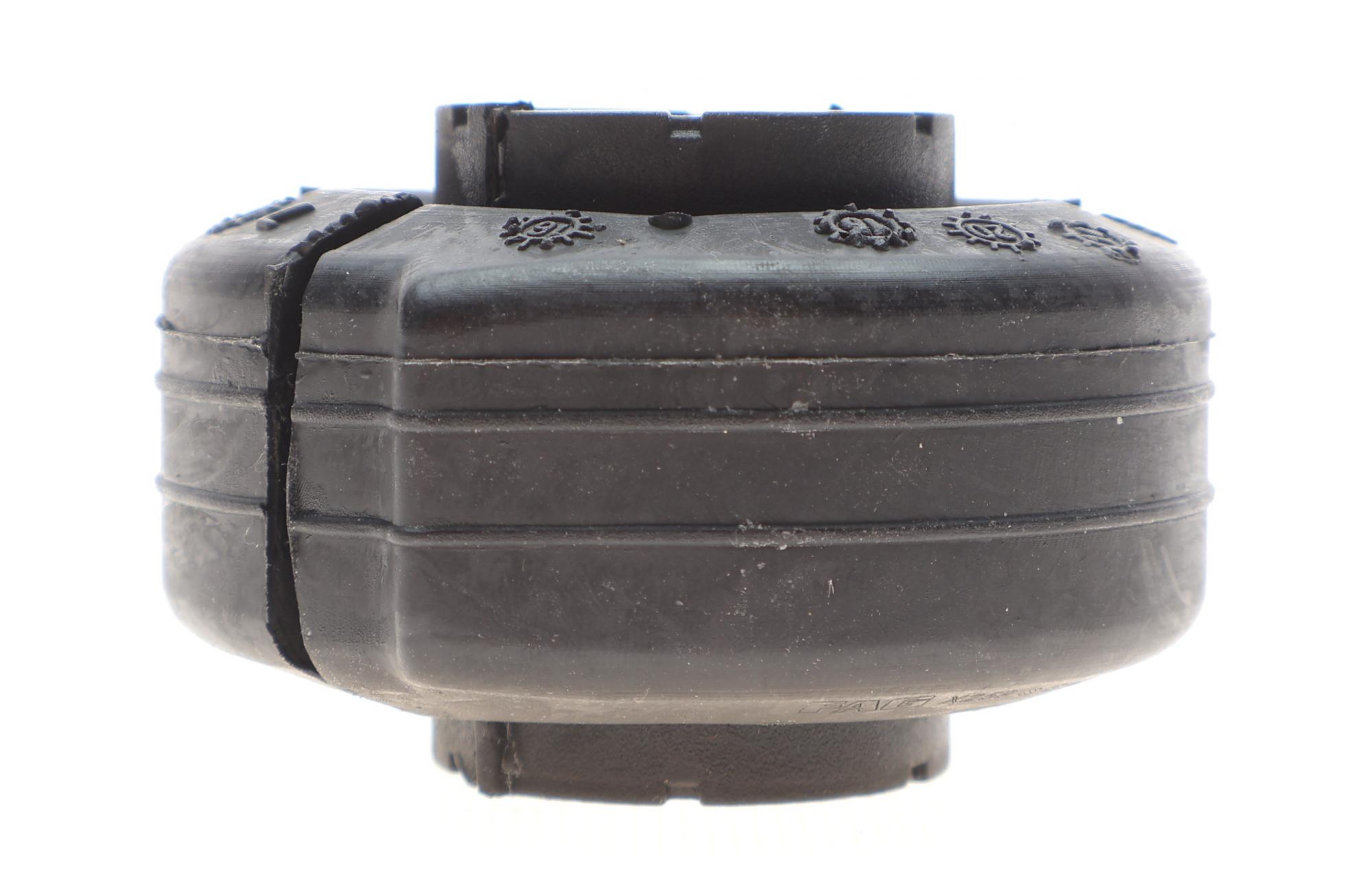 Втулка стабилизатора переднего FAG Audi 100/A6 1.8-2.5TDI -97 819 0047 10 (25601608)