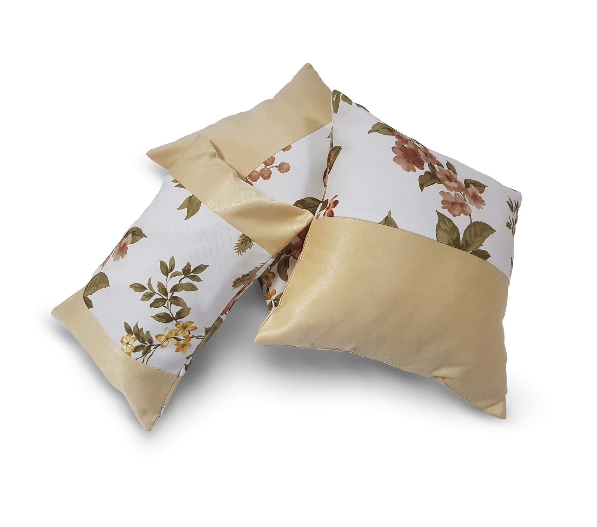 Комплект декоративных подушек Firanka Flowers 40х40 см 2 шт. 38х25 см 1 шт. Молочный с бежевым (п_0144)