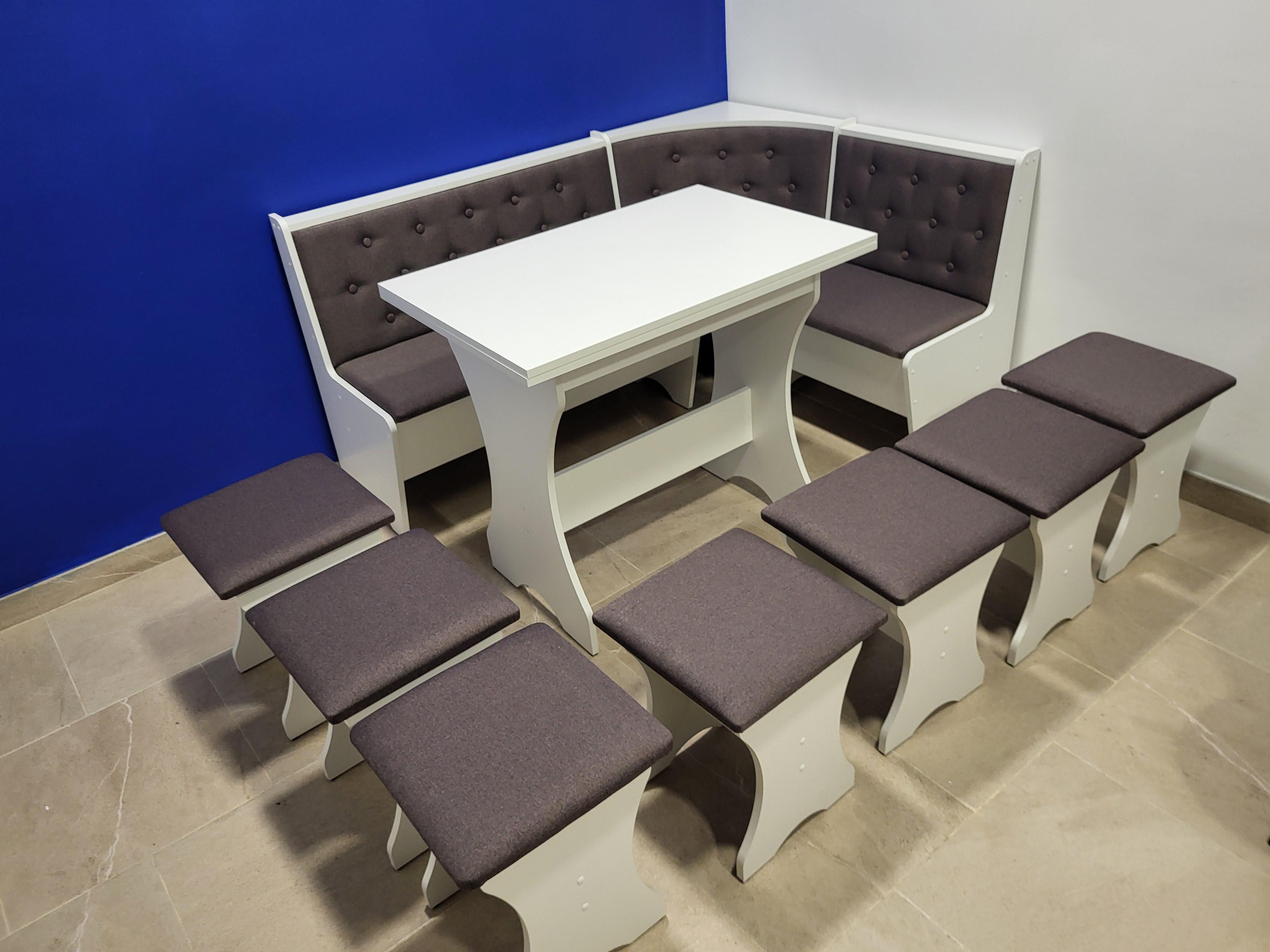 Кухонный уголок со столом и 7 табуретами Семейный 113,5х153,5 см Белый/Бонус Нова (KS7T-B-BN) Кухонный уголок со столом и 7 табуретами Семейный 113,5х153,5 см Белый/Бонус Нова (KS7T-B-BN)