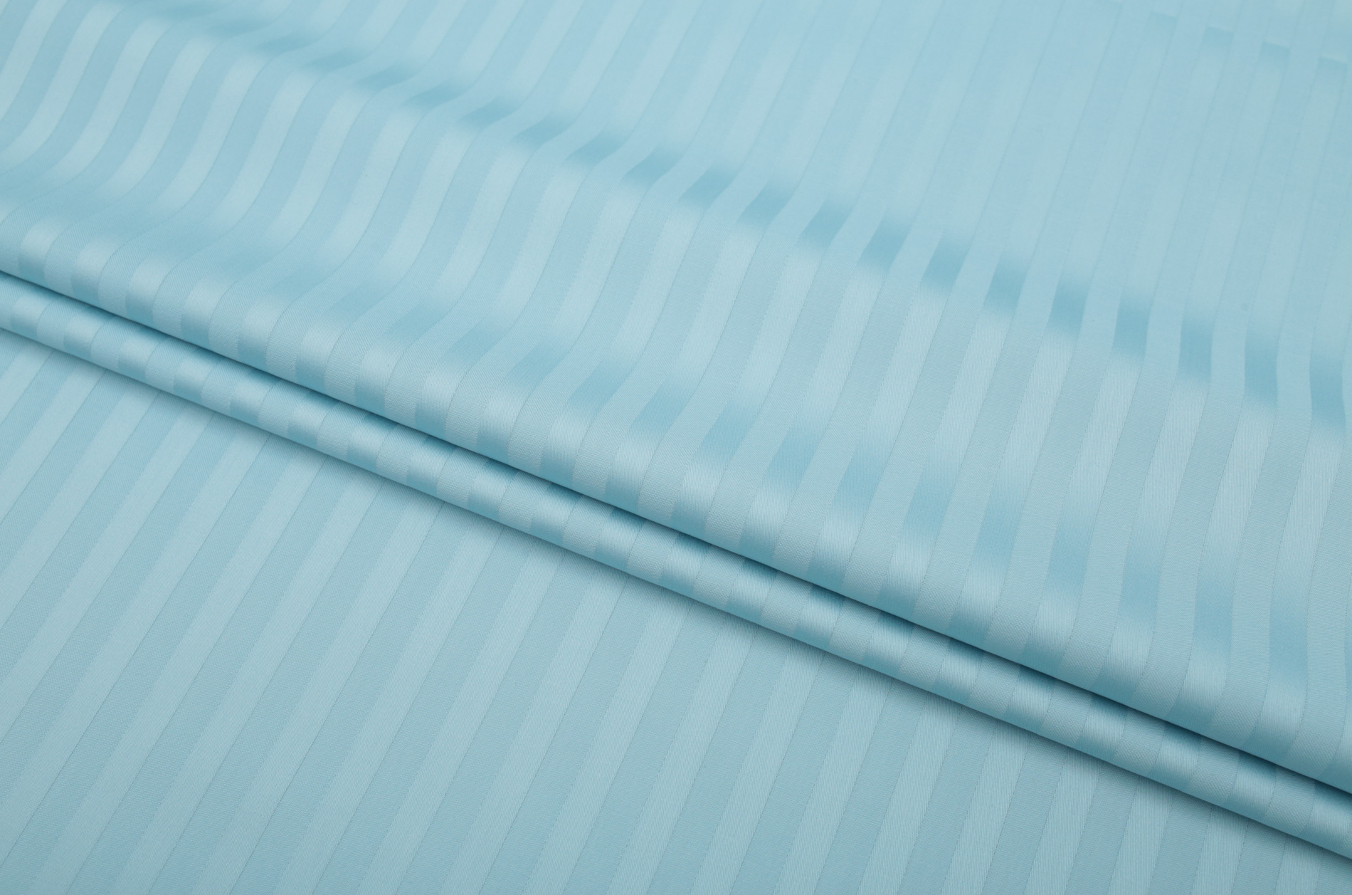 Комплект постельного белья семейный Amore lightblue4311 страйп-сатин Лазурный (KPB-As-STLux-lightblue4311 70x70_) - фото 5 Комплект постельного белья семейный Amore lightblue4311 страйп-сатин Лазурный (KPB-As-STLux-lightblue4311 70x70_) - фото 5