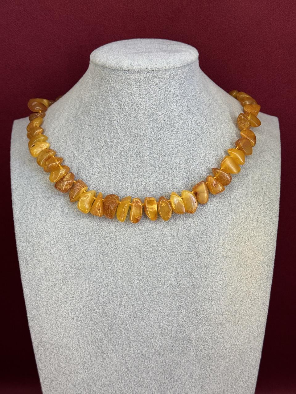 Бусы из янтаря лечебные 45 см (н-838)