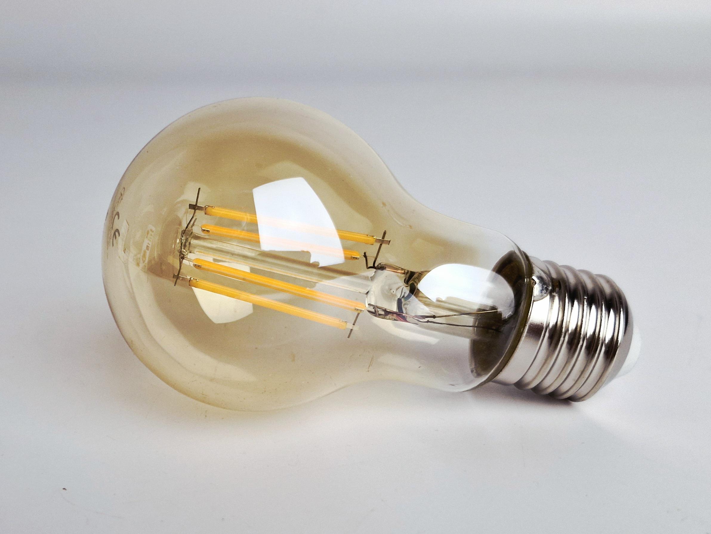 Лампа светодиодная 8W E27 WW A-60 COG (29434012) - фото 3 Лампа светодиодная 8W E27 WW A-60 COG (29434012) - фото 3