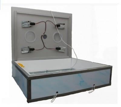 Инкубатор Наседка на 140 яиц цифровой/механический переворот в пластиковом корпусе