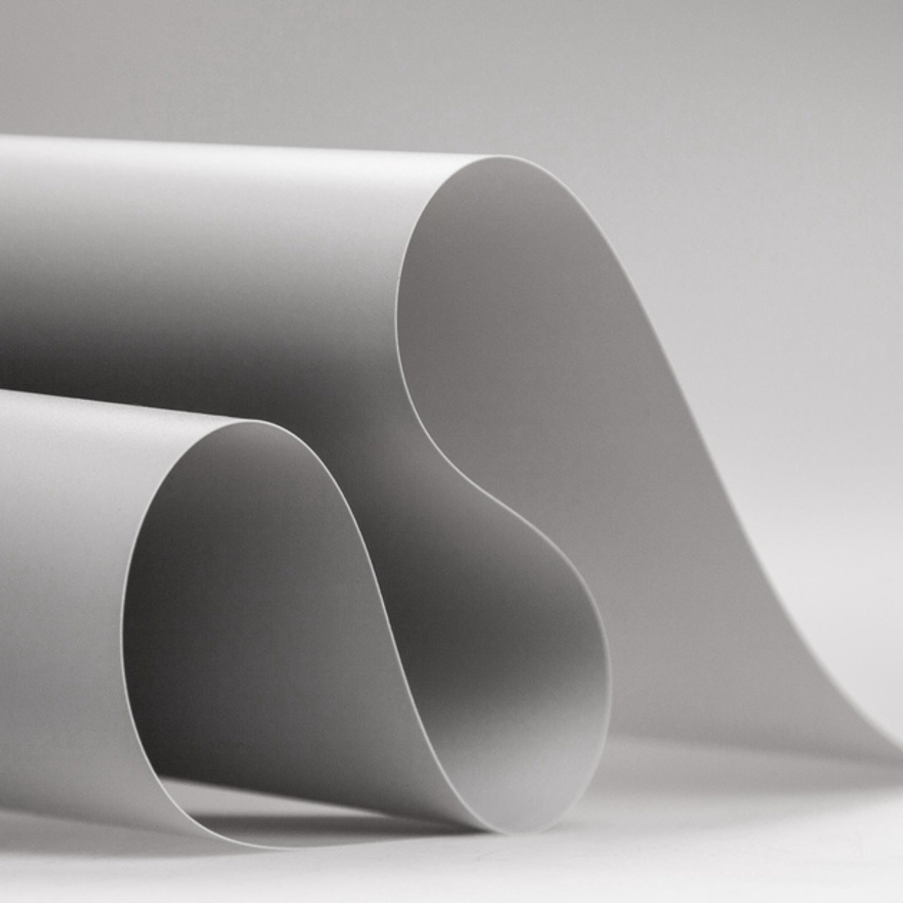 Фотофон ПВХ 60x100 см для предметної фотозйомки та відеозйомки Сірий - фото 4 Фотофон ПВХ 60x100 см для предметної фотозйомки та відеозйомки Сірий - фото 4