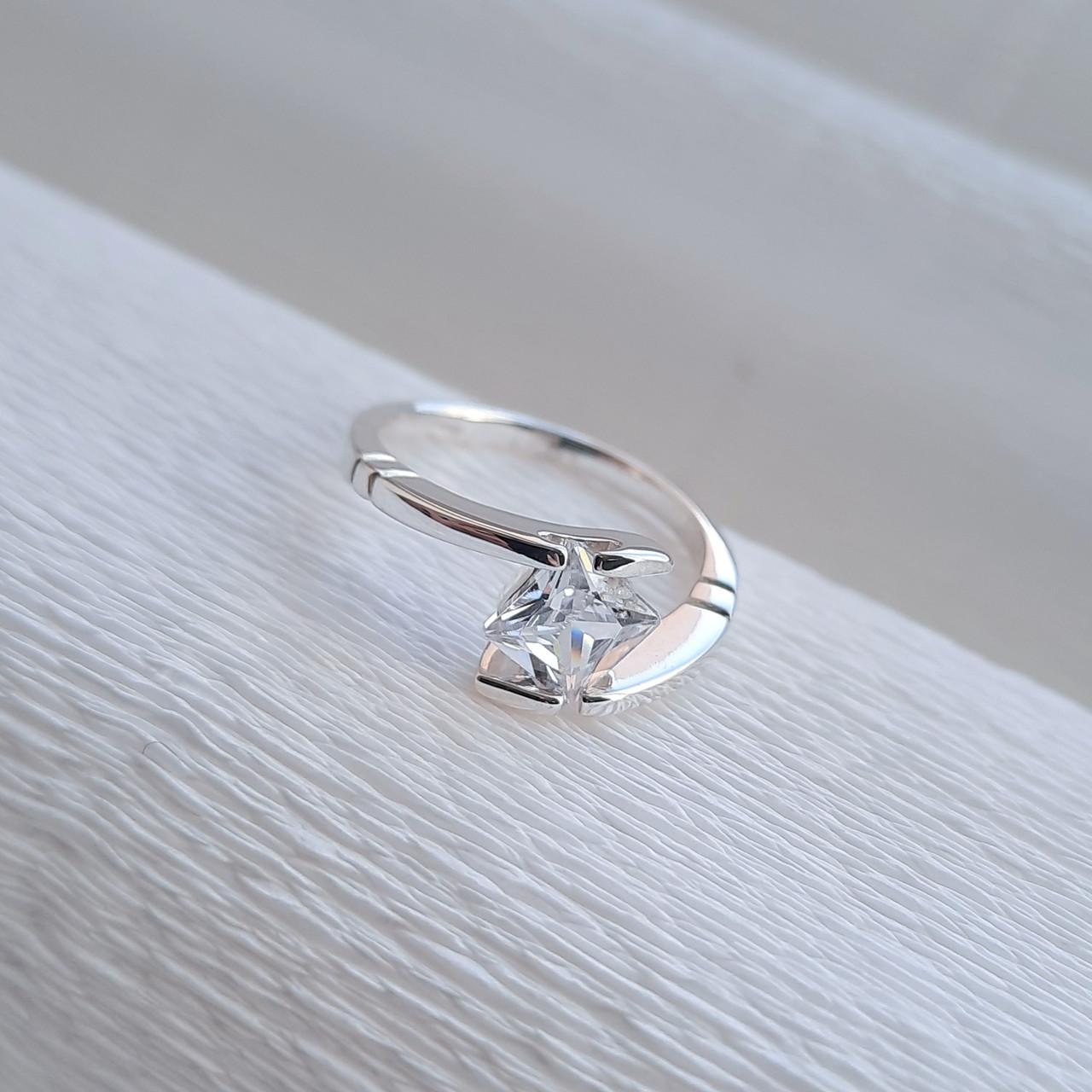 Серебряное кольцо Сириус р. 18,5 (167к185)