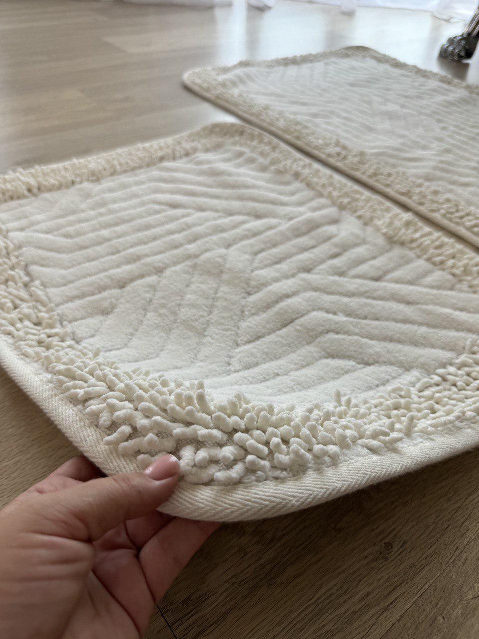 Набор ковриков Tropikhome Shaggy Plain для ванной и туалета хлопковые 60x100/50x60 см Cream (1903/cream) - фото 2 Набор ковриков Tropikhome Shaggy Plain для ванной и туалета хлопковые 60x100/50x60 см Cream (1903/cream) - фото 2