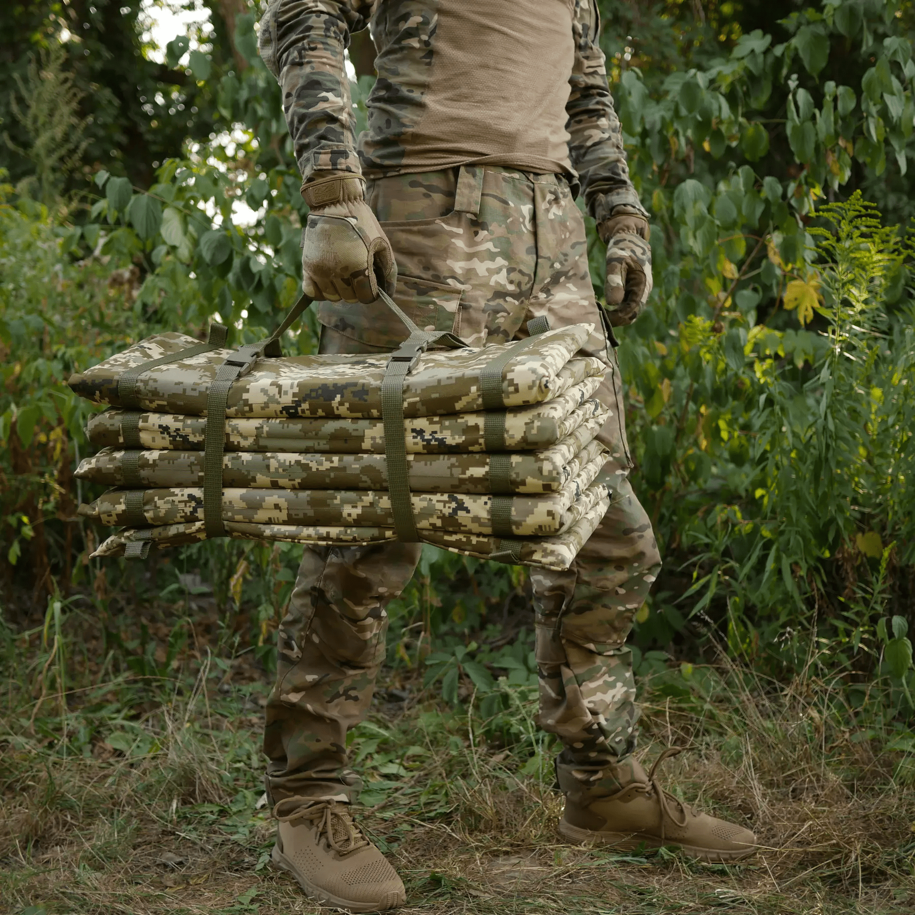 Каремат раскладной Kiborg К-2 усиленный 20 мм + стропа Пиксель (8813) - фото 10 Каремат раскладной Kiborg К-2 усиленный 20 мм + стропа Пиксель (8813) - фото 10