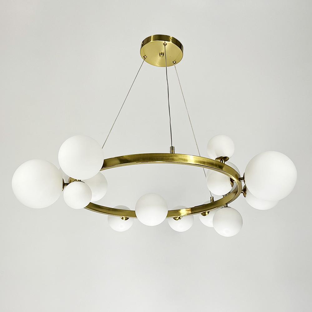 Люстра кольцевая с 15 белыми плафонами в латунном корпусе Ø 85 см (AT 32/15R AB+WT) - фото 5 Люстра кольцевая с 15 белыми плафонами в латунном корпусе Ø 85 см (AT 32/15R AB+WT) - фото 5