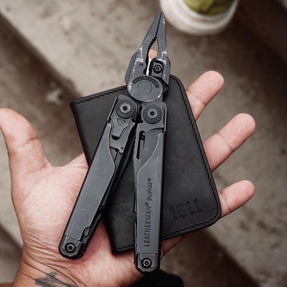 Мультитул Leatherman surge синтетический чехол картонная коробка Black (26736379) - фото 3 Мультитул Leatherman surge синтетический чехол картонная коробка Black (26736379) - фото 3
