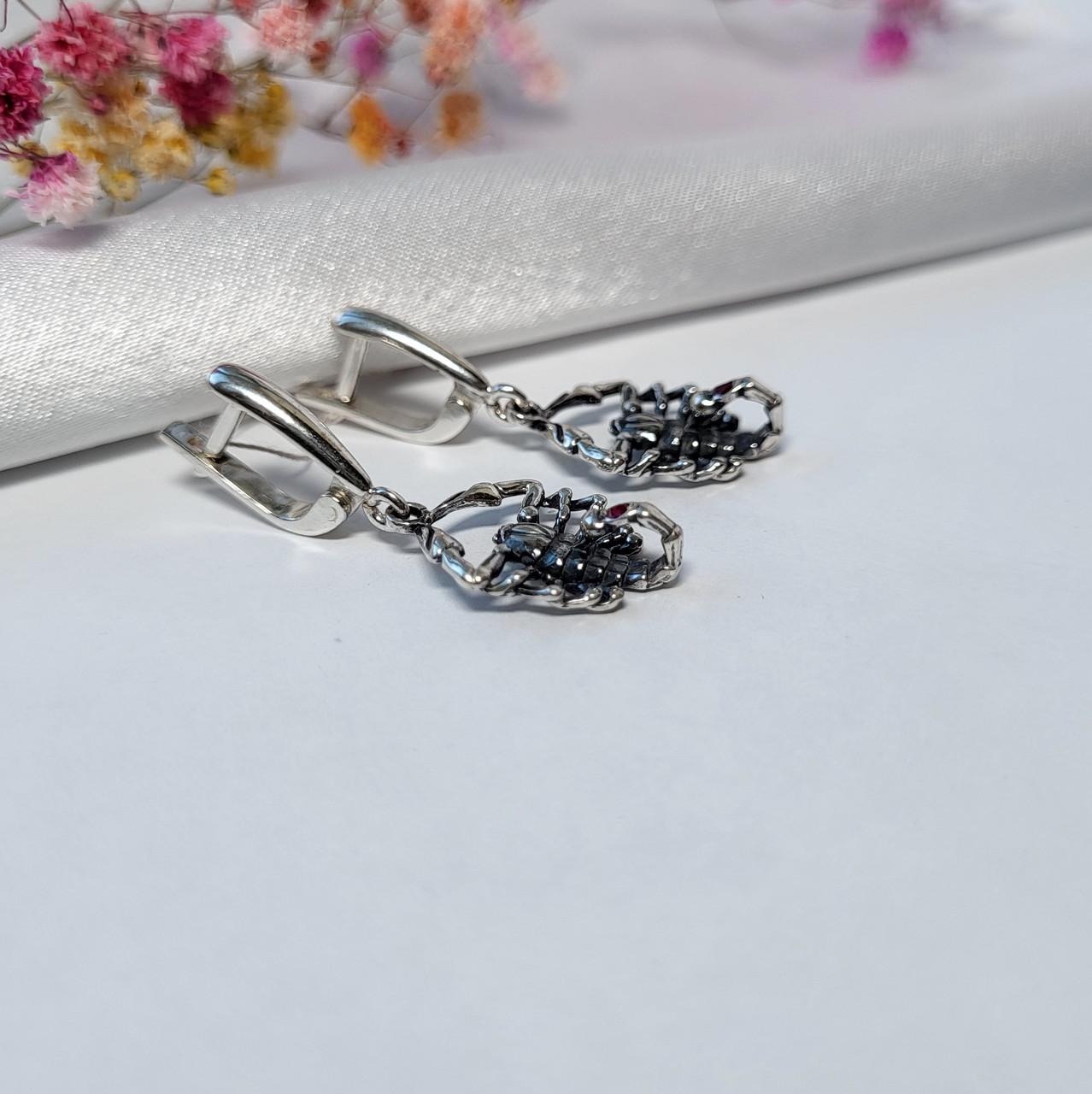 Сережки з підвіскою скорпіон чорнене срібло 925 проби 4,38 г (2540) - фото 7