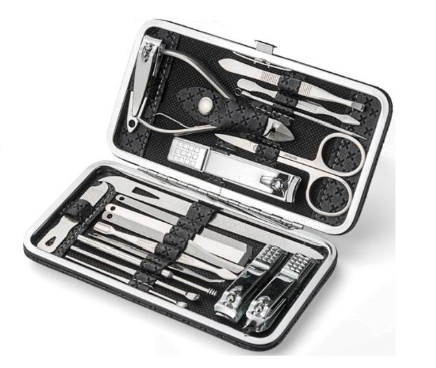 Маникюрный набор M-12 19в1 в футляре