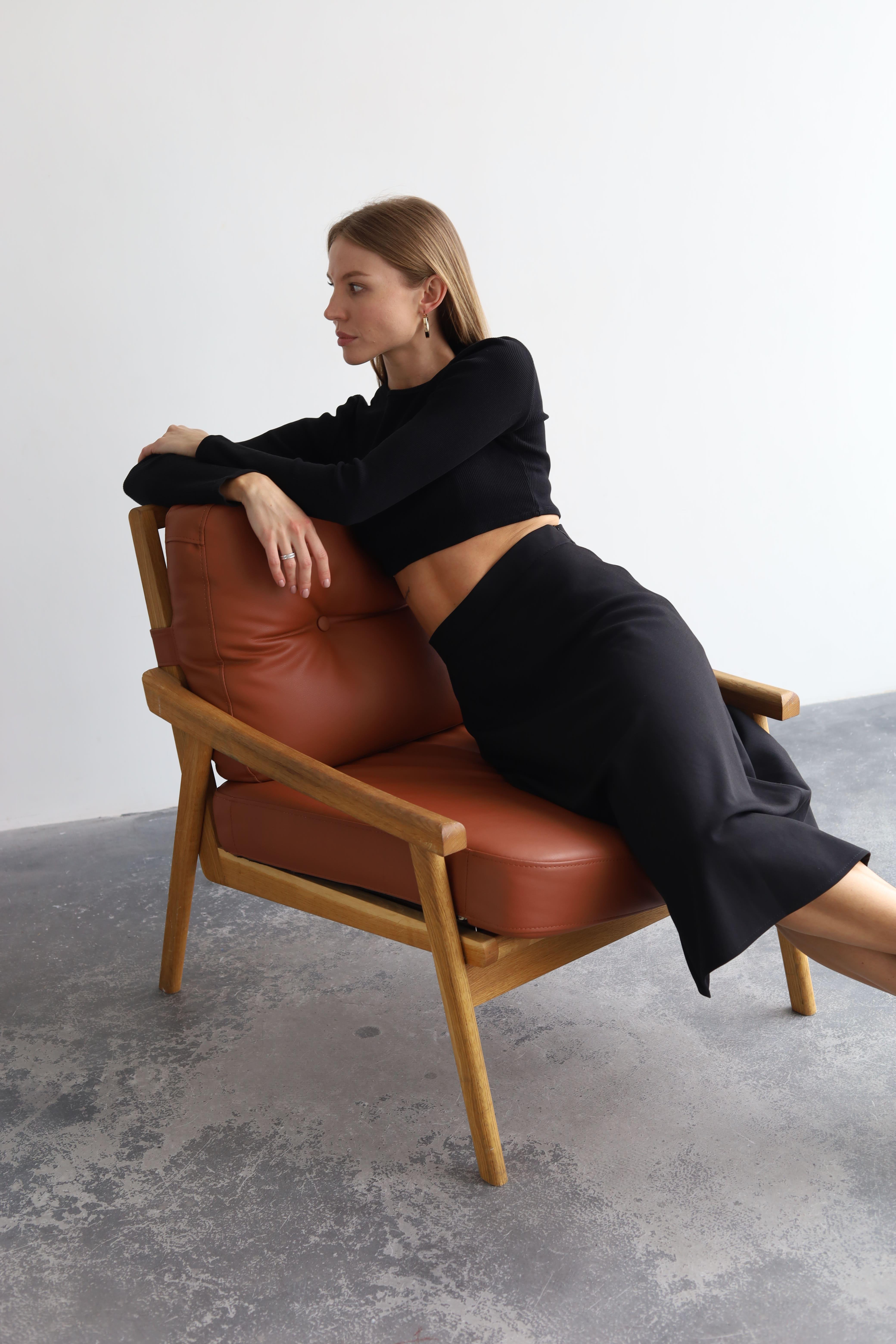 Спідниця-трапеція міді Дика Спідниця XXS Чорний (3001) - фото 4