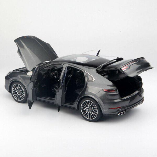 Модель автомобиля Norev 1:18 Porsche Cayenne Coupe Turbo E3 Dark Grey (187670) - фото 4 Модель автомобиля Norev 1:18 Porsche Cayenne Coupe Turbo E3 Dark Grey (187670) - фото 4