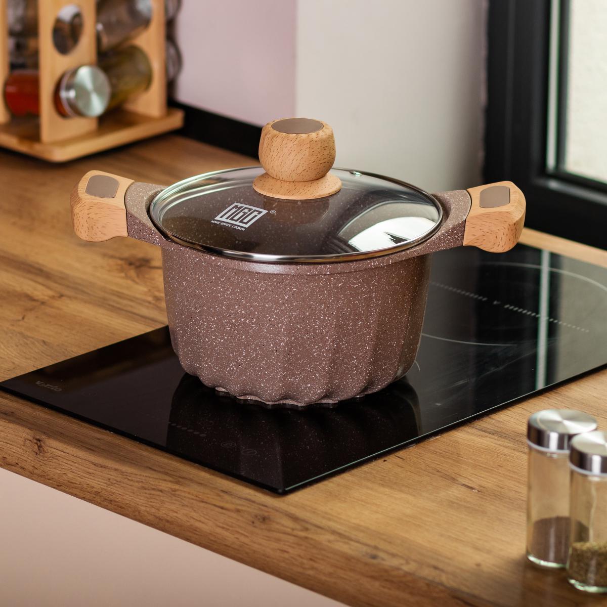 Кастрюля алюминиевая MGC во французском стиле с антипригарным покрытием стеклянная крышка 3 л Бежевый (HP-4-432CO)