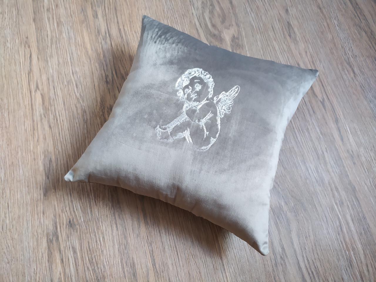 Декоративная подушка ребенку с вышивкой Ангел Серый (00137) - фото 2 Декоративная подушка ребенку с вышивкой Ангел Серый (00137) - фото 2
