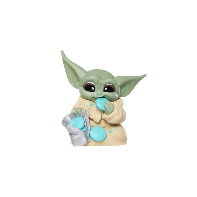 Фигурка для геймеров Star Wars Mandalorian Baby Bounties Cookie Eating Mini-Figures Yoda 6 см (WST SW BBCE)