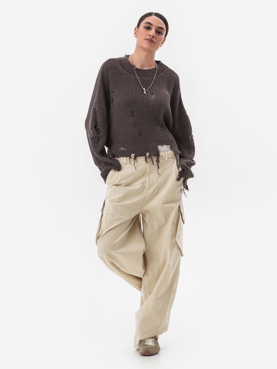 Свитер женский с рваным эффектом SVTR р. 42-50 Капучино (562) - фото 2