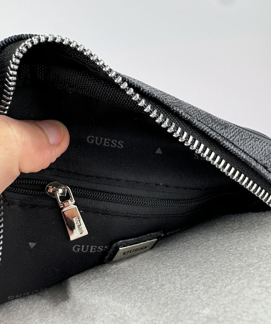 Барсетка Guess через плече - фото 3 Барсетка Guess через плече - фото 3