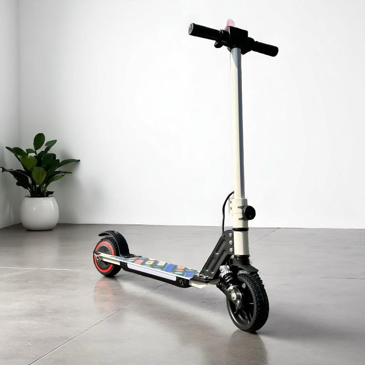 Электросамокат подростковый VOLTO Jun Pro 130W 24V 2,5Ah Белый - фото 2 Электросамокат подростковый VOLTO Jun Pro 130W 24V 2,5Ah Белый - фото 2