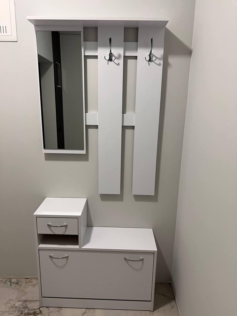 Прихожая RUDOLF 2 с зеркалом Белый (ART2141) Прихожая RUDOLF 2 с зеркалом Белый (ART2141)