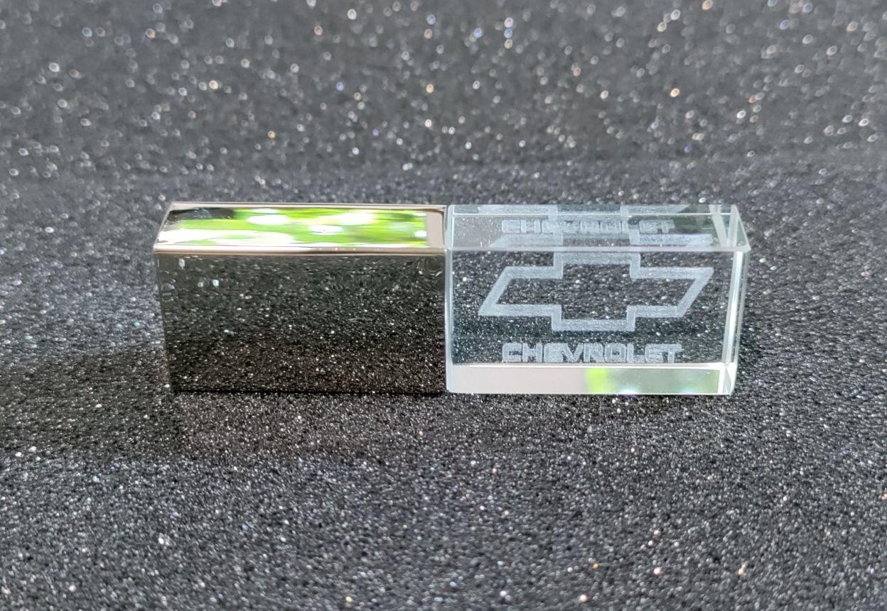 Флешка з логотипом Chevrolet 32 ГБ (1409371067)