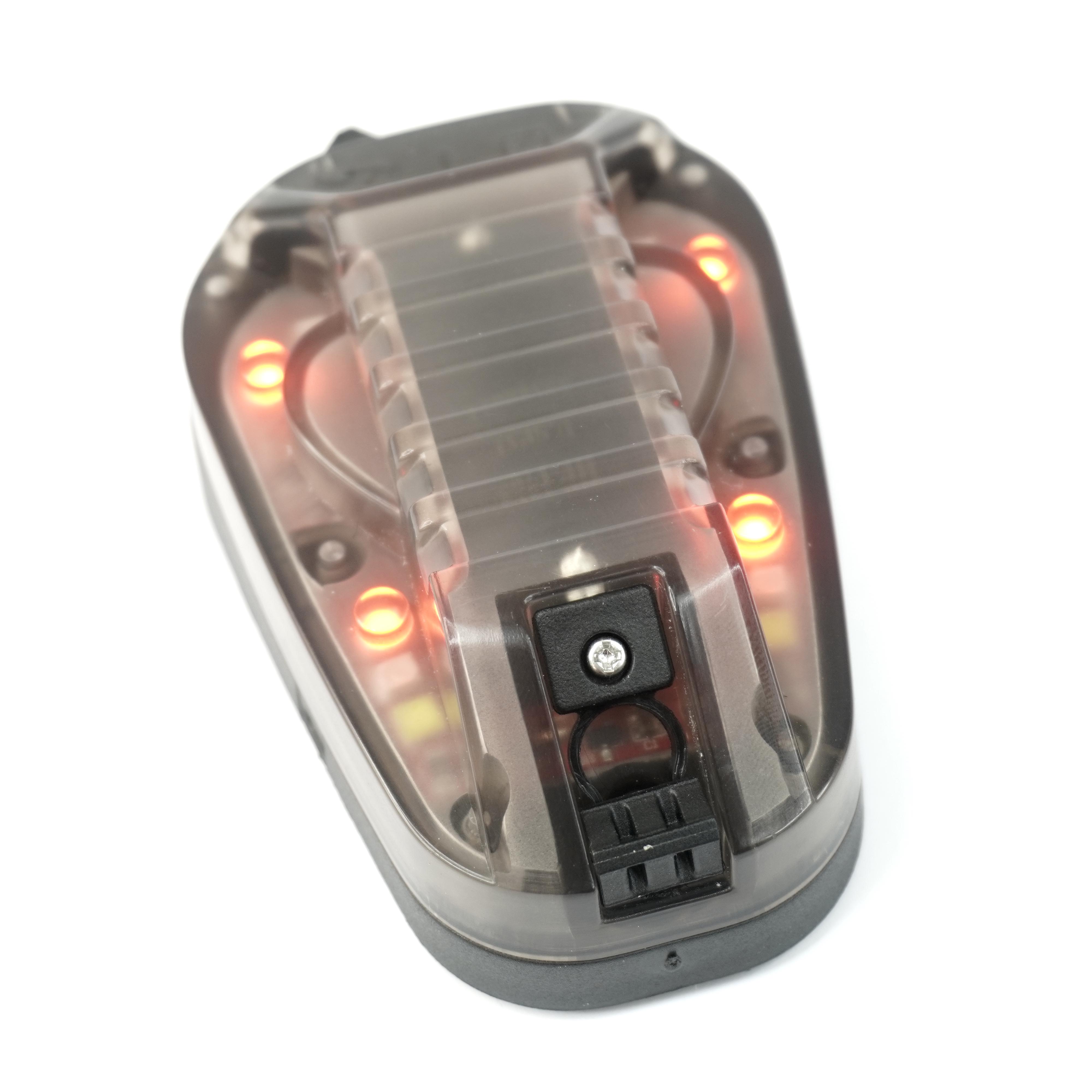 Фонарь маячок светодиодный на шлем красный/белый/ИК свет (010739) Фонарь маячок светодиодный на шлем красный/белый/ИК свет (010739)